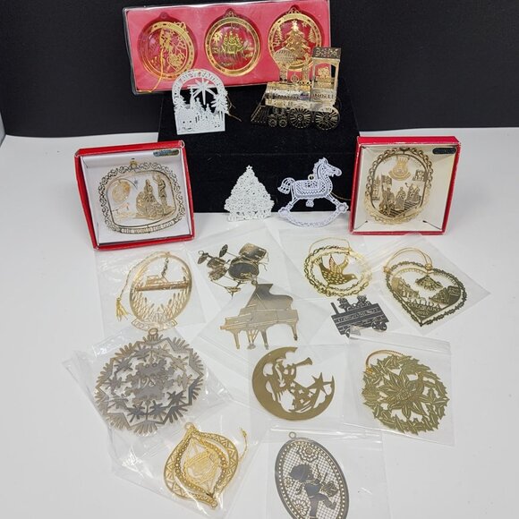 Laser Cut Brass & White Metal Christmas Ornament Wreaths Train Drums VTG QTY 20 - Picture 1 of 11